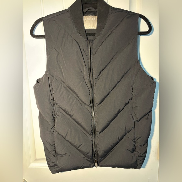 ATHLETA Small Black Women’s Puffer Vest w/Goose Down for Runners Joggers - Picture 8 of 8